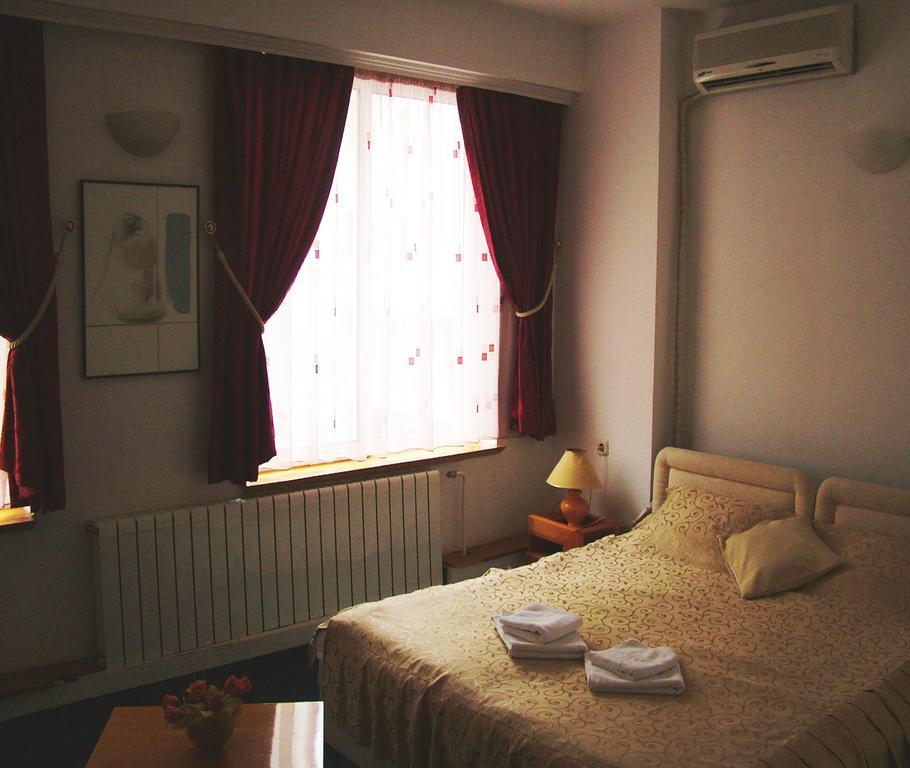 Hotel Residence Inn Skopje Room photo