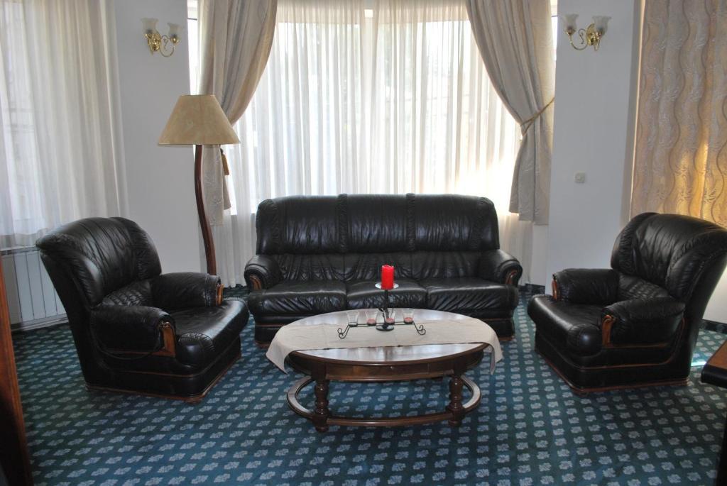 Hotel Residence Inn Skopje Room photo